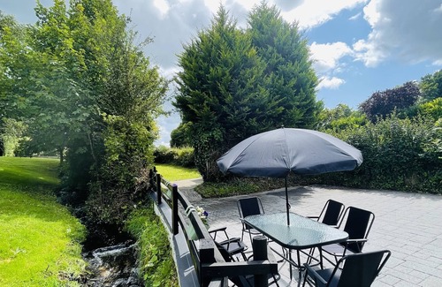 Mullingar Cabaña | River Cottage. Traditional Irish Cottage in Mullingar Ireland