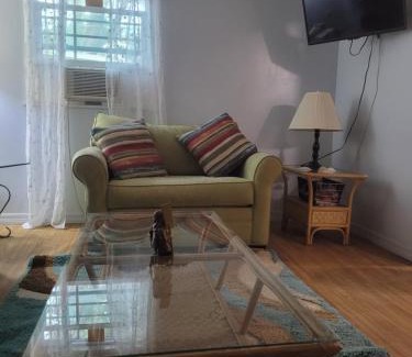 Anclote River Acres Casa | River cottage