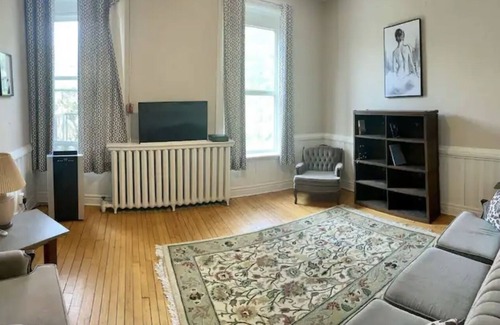 Stratford Condominio | River Facing Condo - 2 bedroom w/kitchen