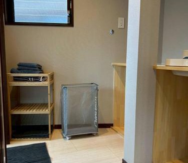 Hachiman-cho Apartamento | River front Guest House 風