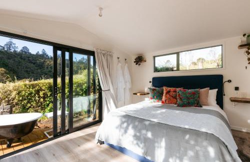 Whakamarama Otro | River Haven