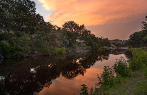Blanco Casa | River Hill Ranch, great views & river access!
