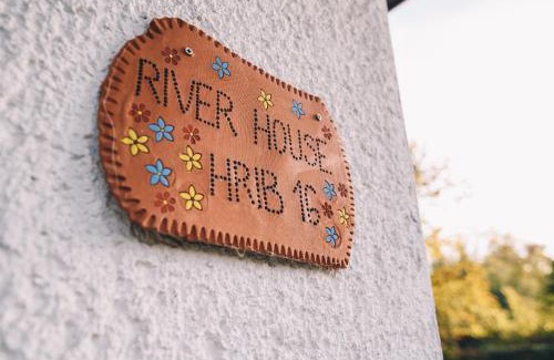 Preddvor Casa | River house HRIB