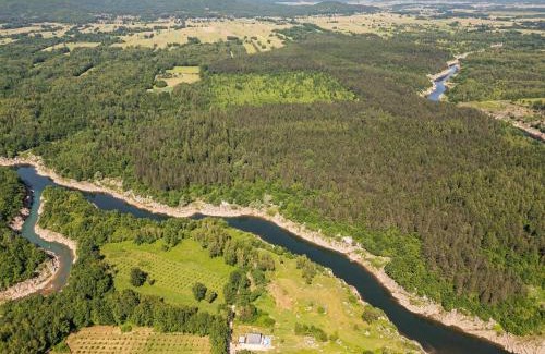 Gospic Chalet De Esquí | River House Moon