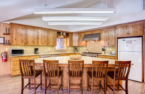 North Wawona Casa | River Lodge