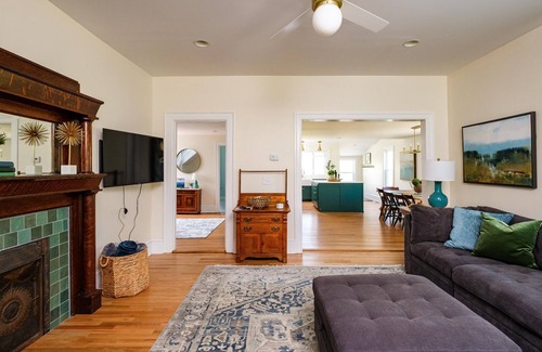 Bridgewater Casa | River Mill House -Riverside Historical Home in the beautiful Shenandoah Valley
