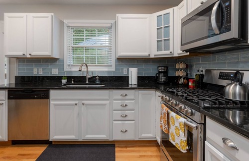 Woodfin Casa | River Mist Retreat 5 minutes to Downtown Asheville