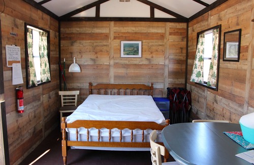 Eagle Rock Casa | River Rest Primitive Cabin