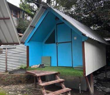 Old Manali Otro | River retreat Cabins