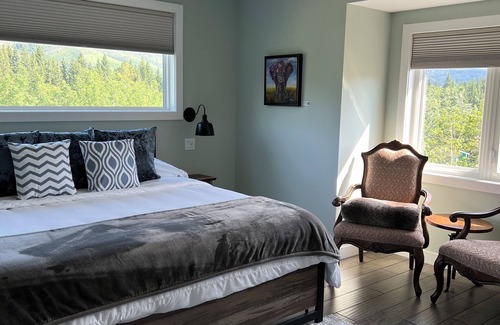 Foothills County Cama Y Desayuno | River Retreat Kananaskis