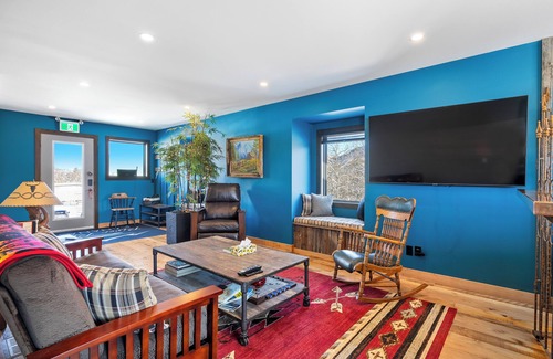 Foothills County Cama Y Desayuno | River Retreat Kananaskis