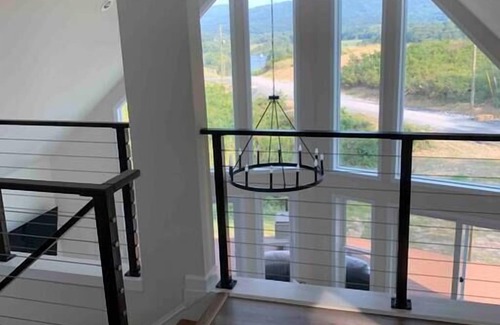 Front Royal Chalet De Esquí | River Retreat-modern luxury 5 min to Skyline Drive