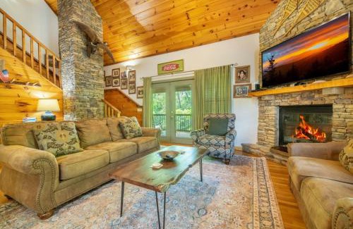 Sevierville Villa | River Retreat