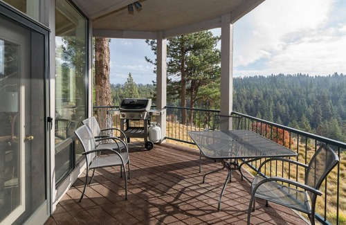 Century West Condominio | River Ridge 330ab