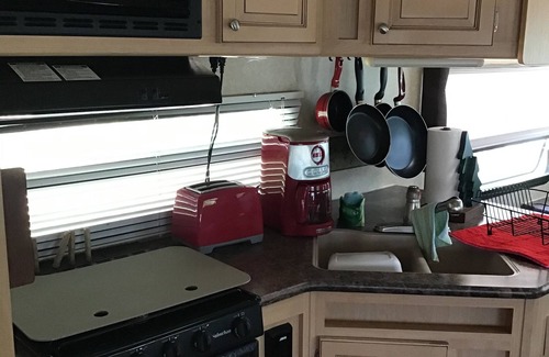 Frankfort Casa | River Road RV razonable
