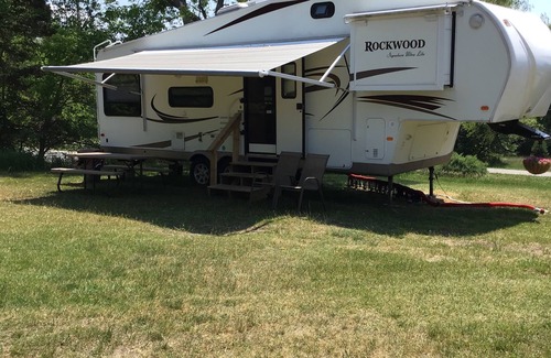 Frankfort Casa | River Road RV razonable