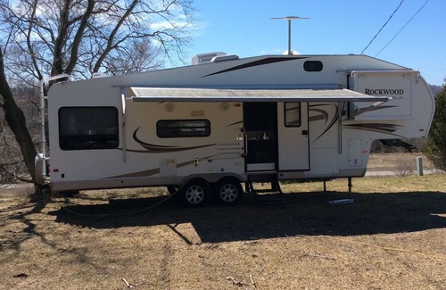 Frankfort Casa | River Road RV razonable