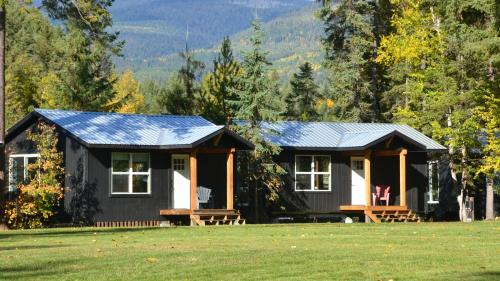Clearwater Otro | River's Edge Retreat