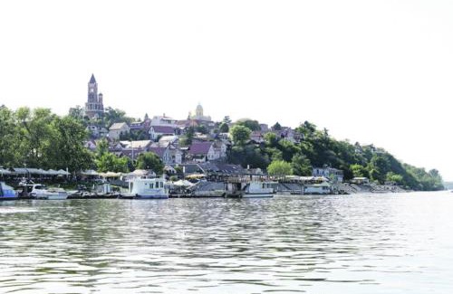 Zemun Apartamento | River side suites