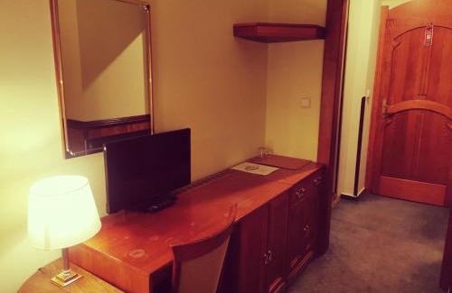 Prague 4 Hotel | River Star Hotel