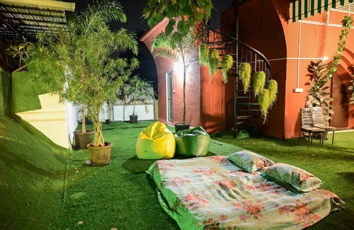 Koregaon Park Apartamento | River Stay, your exclusive riverside retreat in the heart of Koregaon Park