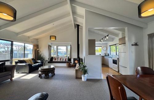 Turangi Casa | River Stone Retreat