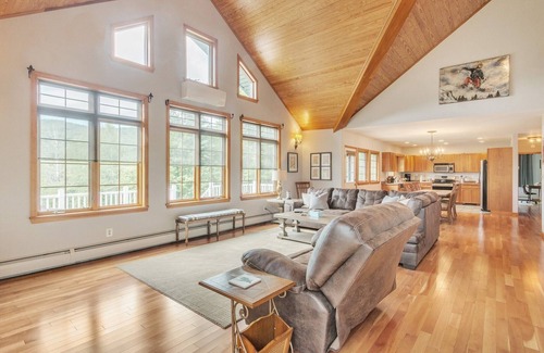 Rumford Center Casa | River Valley Sunset Home – Cozy & Calm, 20 Min to Sunday River, Bethel & Newry