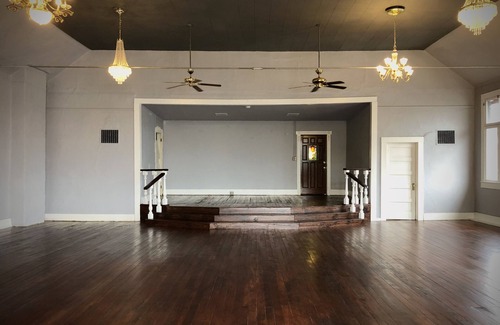 Carrolls Casa | River View Apartment and Event Space