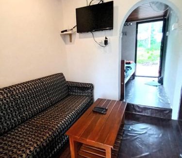 Maraiyur Casa | River view Homestay pambar