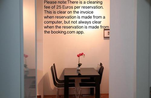City Center Apartamento | River View Nis - 65 square meters Designer Apartment in heart of city Park for free
