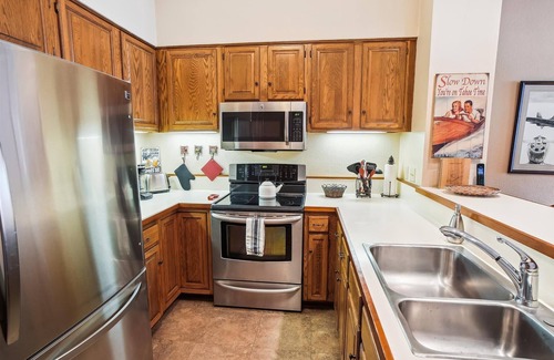 Tahoe City Condominio | River View one Bedroom Condo