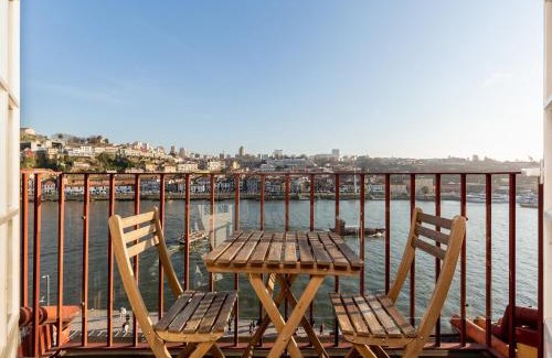 Sao Nicolau Apartamento | River-View Retreat in Porto