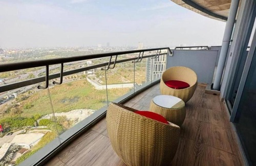 Noida Apartamento | River View Studio Apartment
