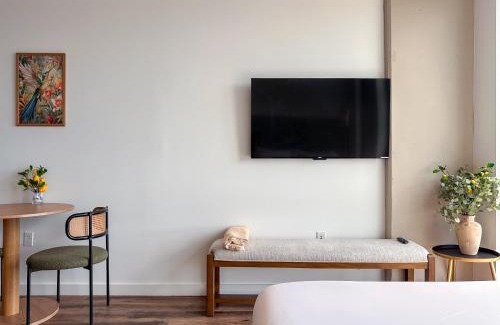 District Wharf Apartamento | River View Suite - The Wharf DC by Monthier