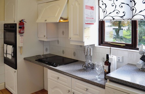 Liskeard Cabaña | River View Villa - CV44