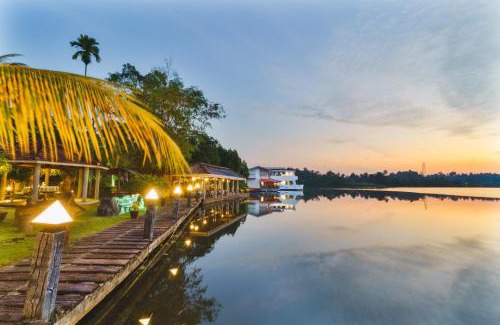 Darga Town Cabina | River View Villas