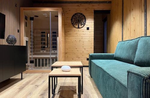 Jince Casa | River wellness
