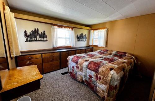 Lincoln Casa | Riverbank's Pemi Cottage