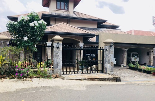 Anniwatta Apartamento | Riverdale Ridge Apartment I