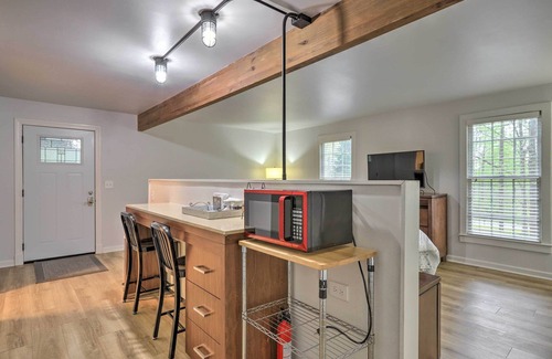 Riverdale Apartamento | Riverdale Studio ~ 18 Mi to Downtown Atlanta!