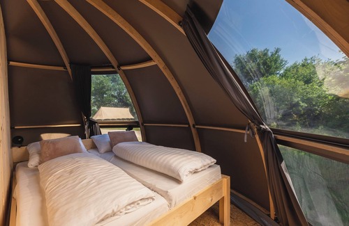 Zuna Complejo | Riverdome with private sanitary faciliti