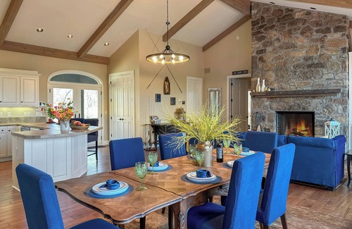 Pangburn Casa | Riverfront Bliss- Private River Dock, Hot Tub & Two King rooms!