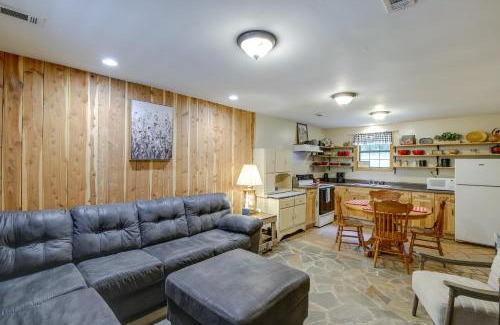 Briceville Casa | Riverfront Briceville Cabin with Patio and Fire Pit!
