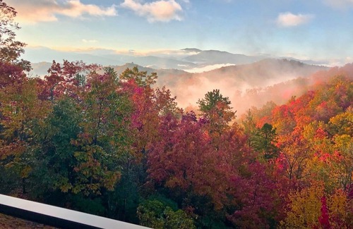 Nantahala Cabina | Cabaña del río En el río Nantahala, a minutos de NOC