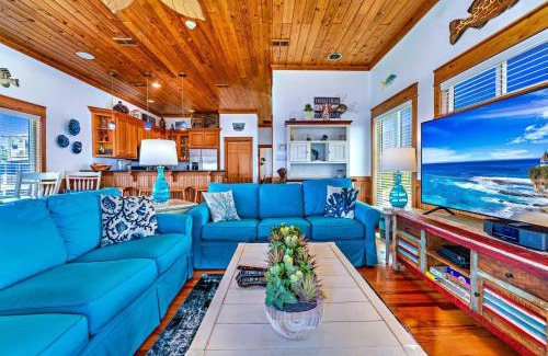 Carrabelle Casa | Riverfront Carrabelle Home with Furnished Patio!
