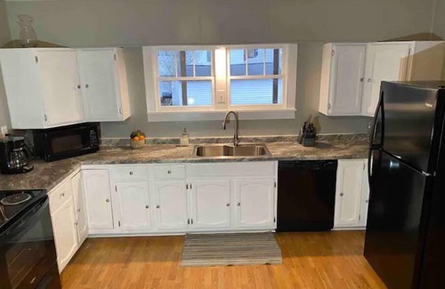 Jodie Casa | Riverfront Cottage on the Crystal Clear Gauley River