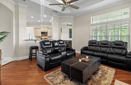 Northside Casa | Riverfront Escape! Private Pier, 4BR Home & Room to Entertain.