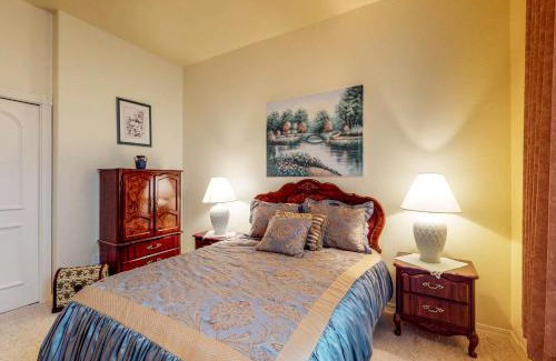 Florence Casa | Riverfront Estate