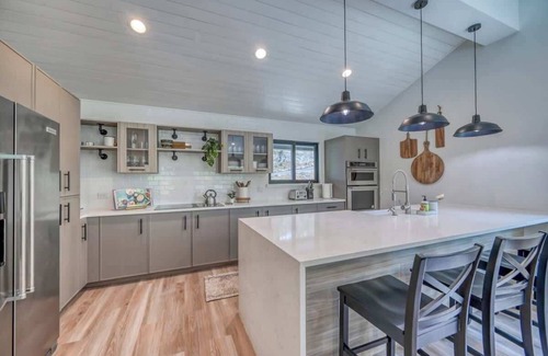Canyon Lake Casa | Stunning Riverfront View with Outdoor Fireplace!