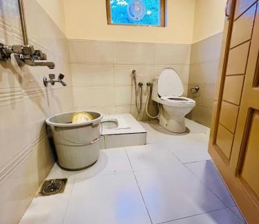 Loralai District Casa | Riverfront resort sooq valley